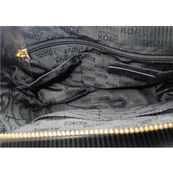 Michael Kors Ellis Small Satchel Black Leather Handbag NWOT - Picture 3 of 11